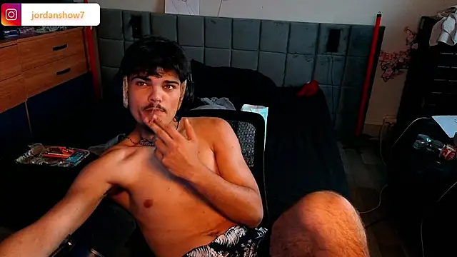 JordanShow webcam