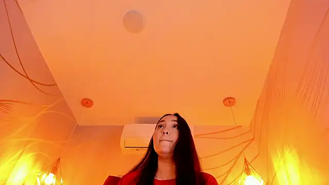 AlissaJoness webcam