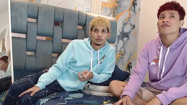 YOUNG_BOYS_HELL webcam