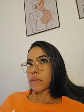 Victoria_Evanss webcam