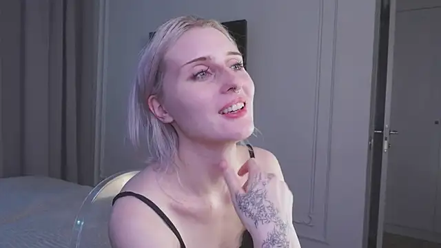 oh__lily webcam