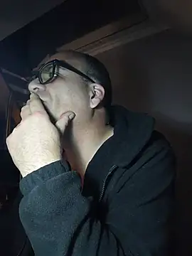 Guapo007sexy webcam