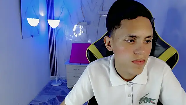 sombra_18 webcam