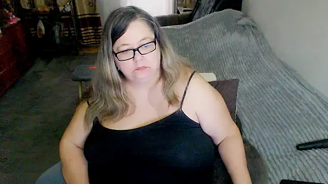 sex2 (F mature) - naked, squirt