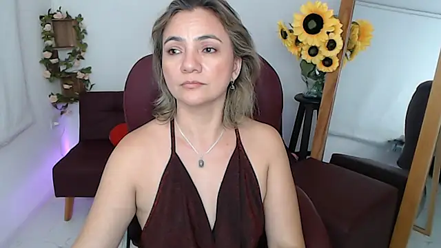 ana_milf webcam