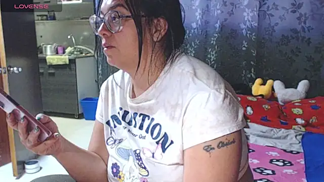 miia-big1boobs_ webcam
