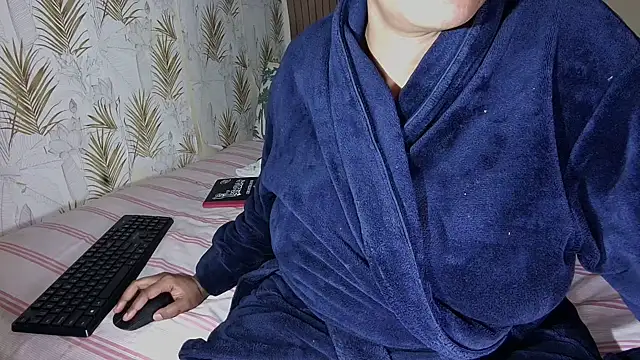 curvybae45 webcam