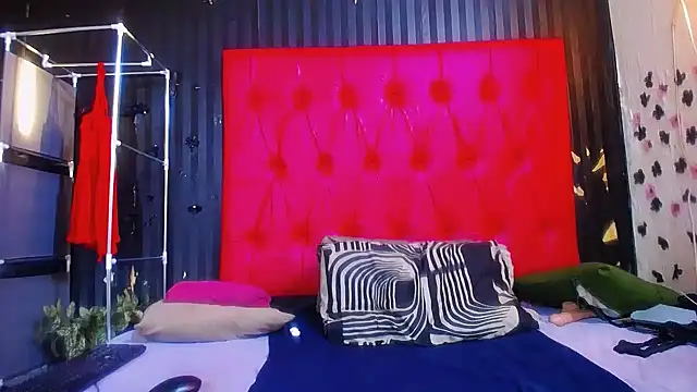 Stacy_Dashh webcam