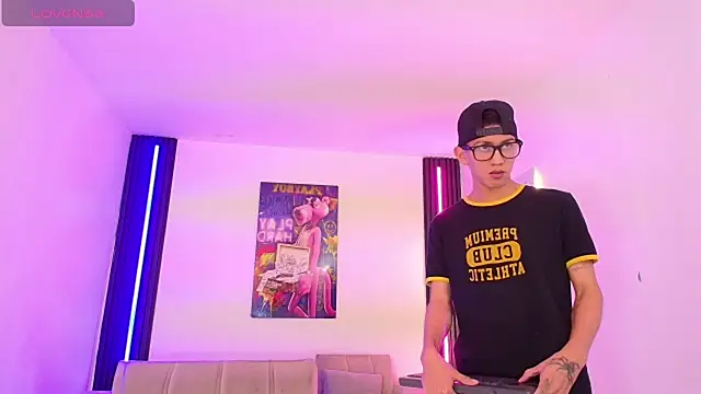 Marcus_and_Tony webcam