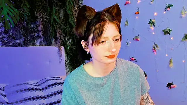 Kira__Cutie webcam