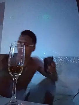 DARK_BLACK_0 webcam