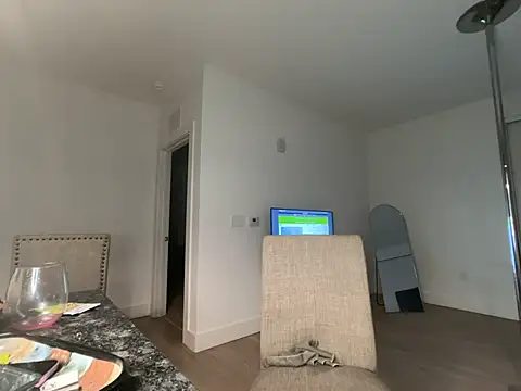 Zaythedancer webcam