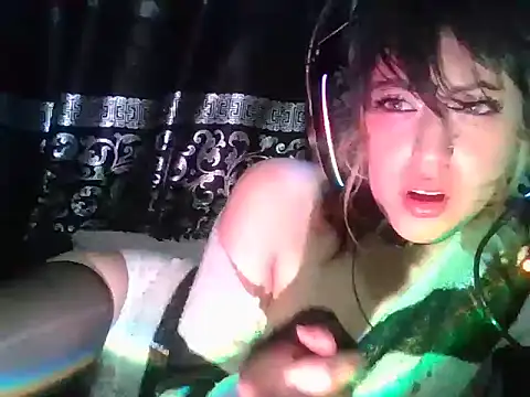 kittenpasive30 webcam