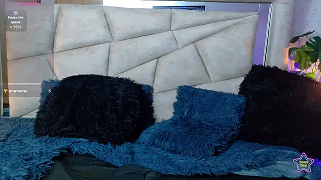 Jen_nc webcam