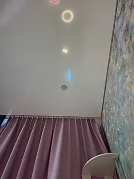 Alina_Vibe_Me webcam