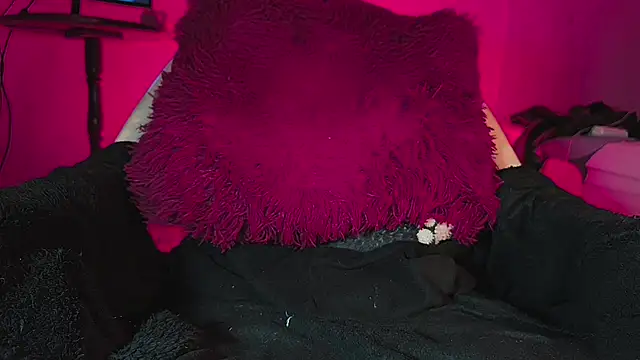 SEXYTRAV18 webcam