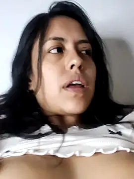 Queen_Ashly webcam