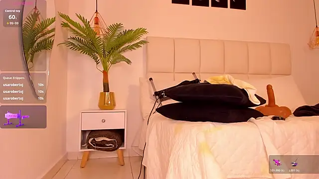 Megan_Brunette2 webcam