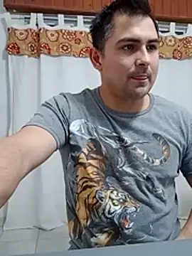 Bradd_32 webcam