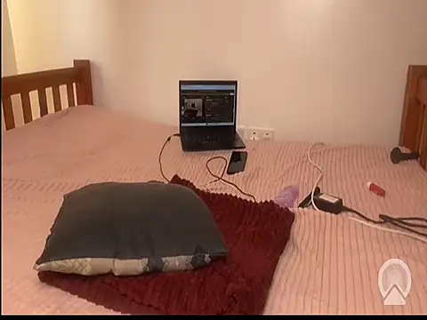 ladymystiquee1 webcam