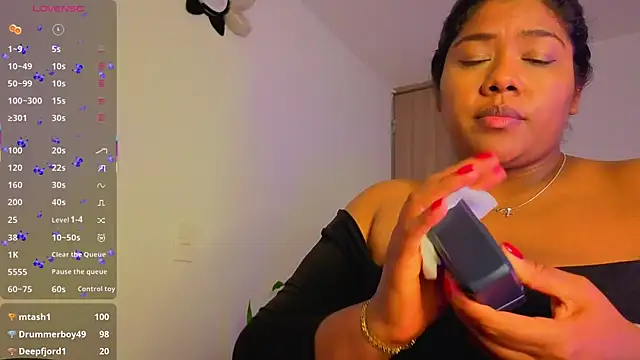 Nameseva - Couple webcam sex chat