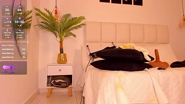Megan_Brunette2 webcam