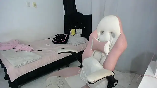 Elizabeth_rose02 webcam