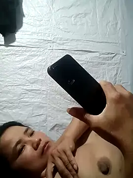 BigAss-69 webcam