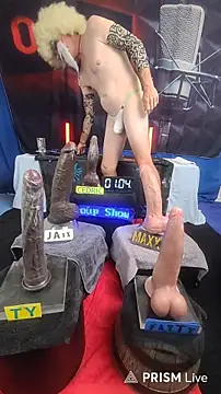 fantasyman-biwm - FantasyMan-BiWM's free webcam - UK Sex Cams