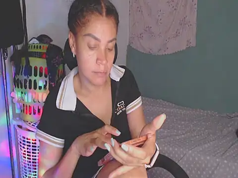 shayna_cute webcam