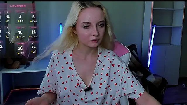 _CloudNine_ webcam