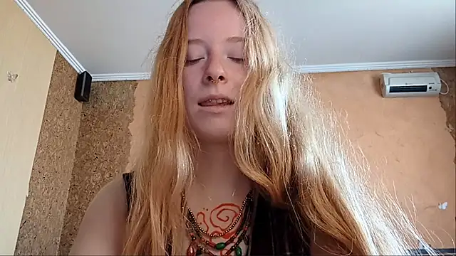 KateVibe_01 webcam
