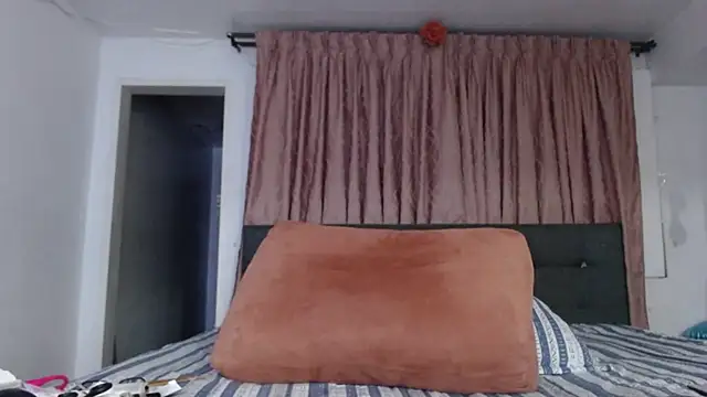linapalacios webcam