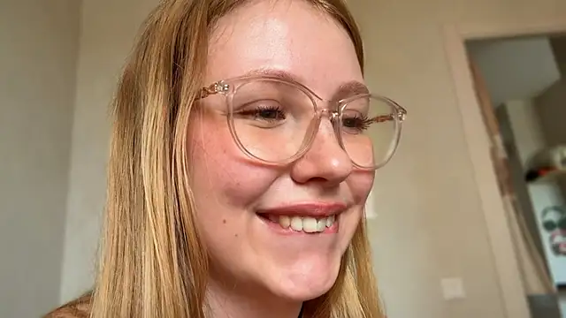 HoneyAudrey webcam