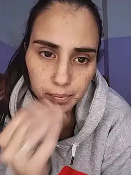 kariciasecreta webcam