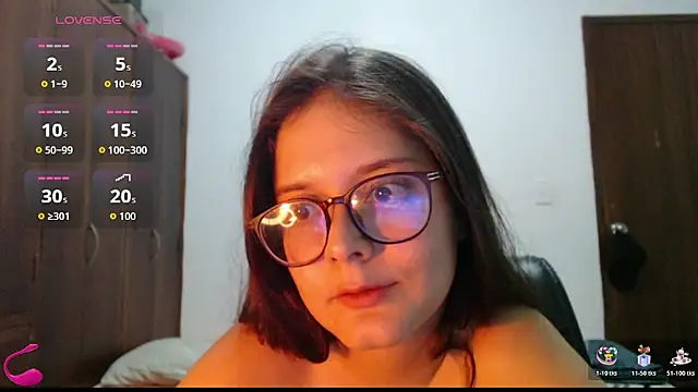 MadieeLorez webcam