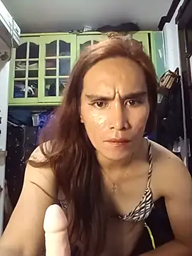 HornyKerujieTrans webcam