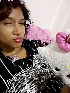 Kittyiyi webcam
