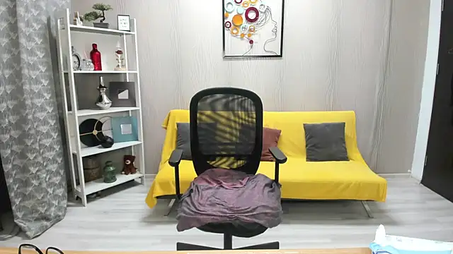 Cassandra_Hotty webcam