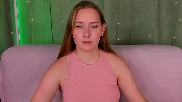 AlinaVice webcam