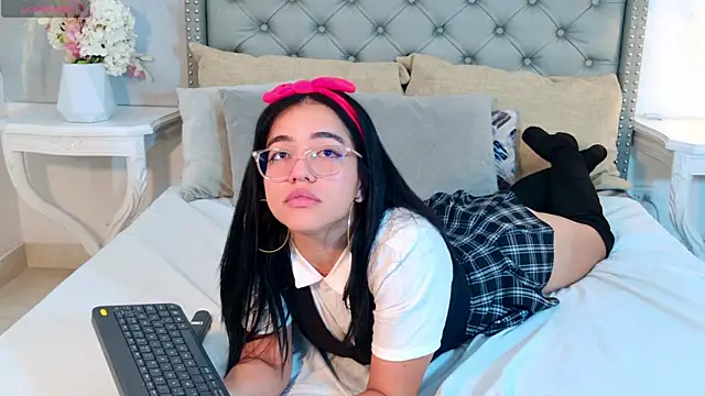 AntonellaBons webcam