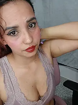valeriahot_96 webcam