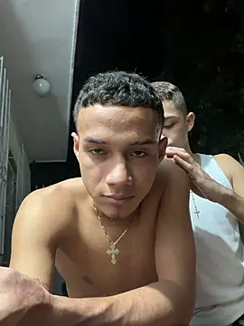 friends_lust_latin webcam