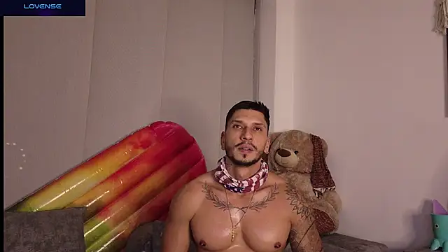 Seth_Vegaa live cam on StripChat