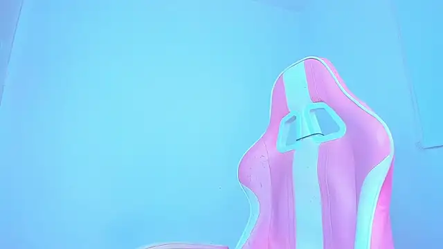 Ariana_f webcam