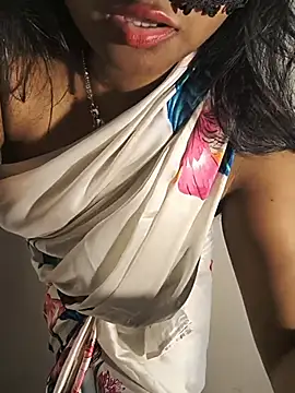 DIRTYSECRET_QUEEN_07 webcam