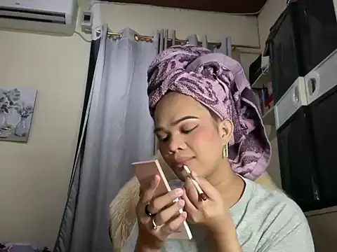 Valentina_Luxe webcam