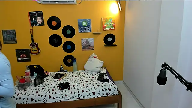 lilithevil32 webcam