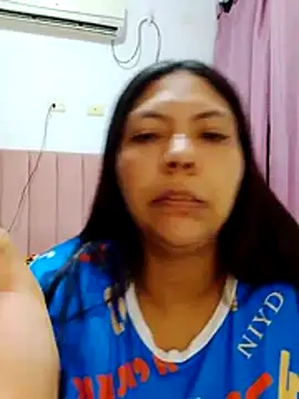 Izel_ webcam