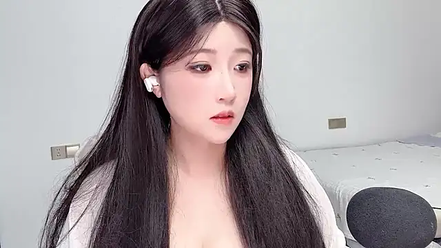 Eva_258899 webcam